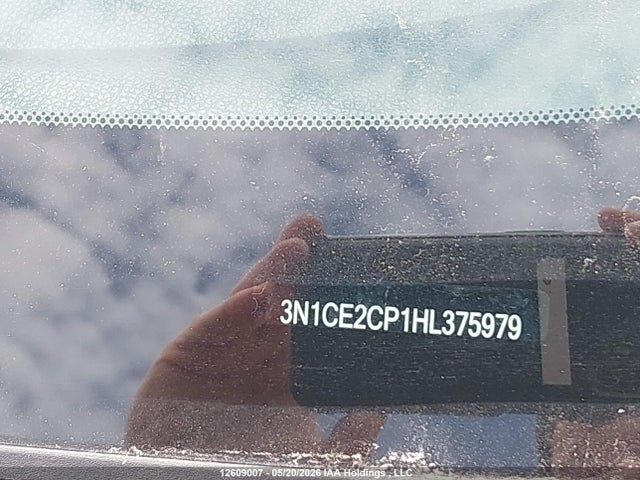 12609007 :رقم المزاد ، 3N1CE2CP1HL375979 vin ، 2017 Nissan Versa Note مزاد بيع