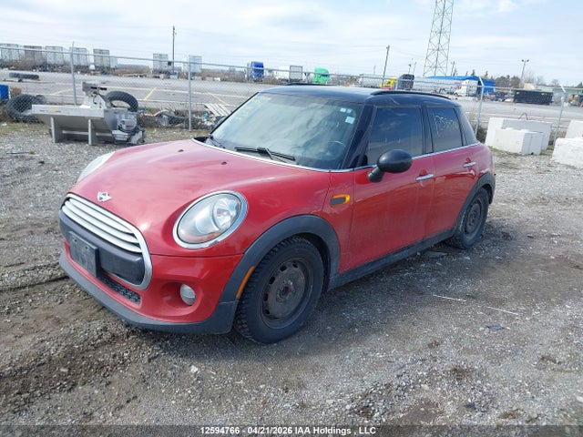 WMWXS5C54FT831406 Mini 5 Door Cooper