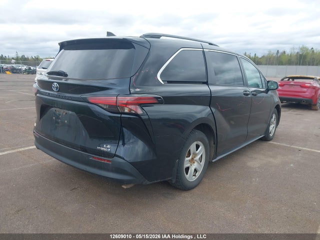 12609010 :رقم المزاد ، 5TDGRKEC4NS082970 vin ، 2022 Toyota Sienna Le 8-passenger مزاد بيع