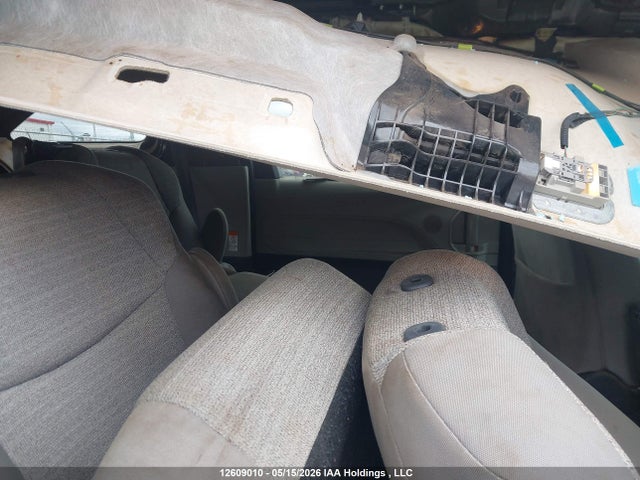 12609010 :رقم المزاد ، 5TDGRKEC4NS082970 vin ، 2022 Toyota Sienna Le 8-passenger مزاد بيع