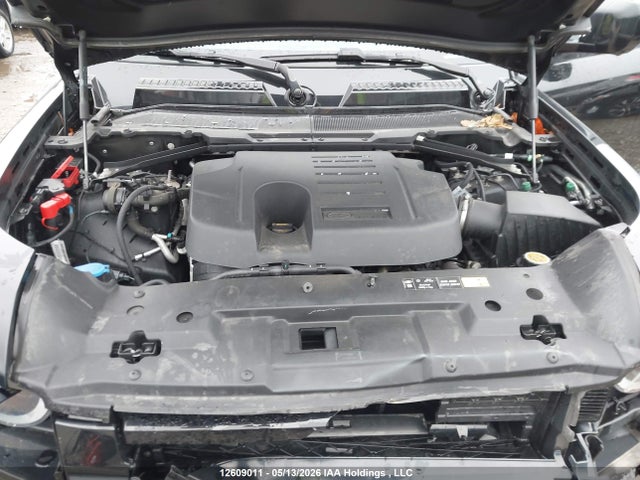 SALEJEEU3R2274525 Land Rover Defender 110 P400 S