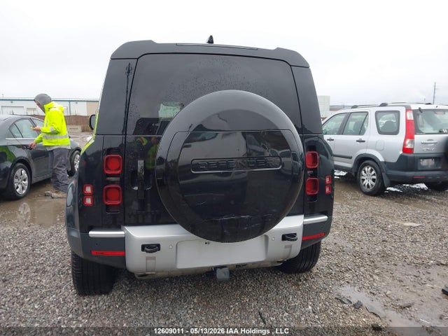 SALEJEEU3R2274525 Land Rover Defender 110 P400 S