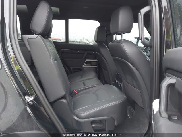 SALEJEEU3R2274525 Land Rover Defender 110 P400 S