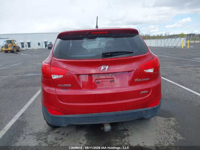 2013 Hyundai Tucson Gl მანქანა იყიდება აუქციონზე, vin: KM8JTCAC4DU763381, აუქციონის ნომერი: 12609018