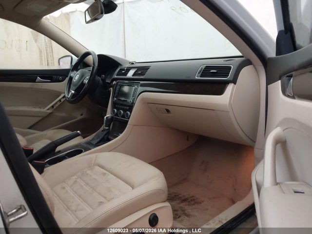 12609023 :رقم المزاد ، 1VWCV7A37FC057509 vin ، 2015 Volkswagen Passat Sel مزاد بيع