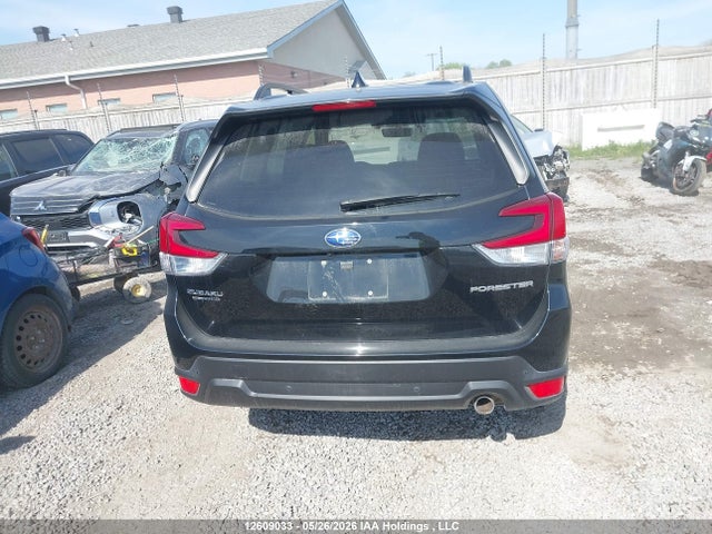 Subaru Forester 2.5i Limited 2019 JF2SKEUC8KH415061 Image 16