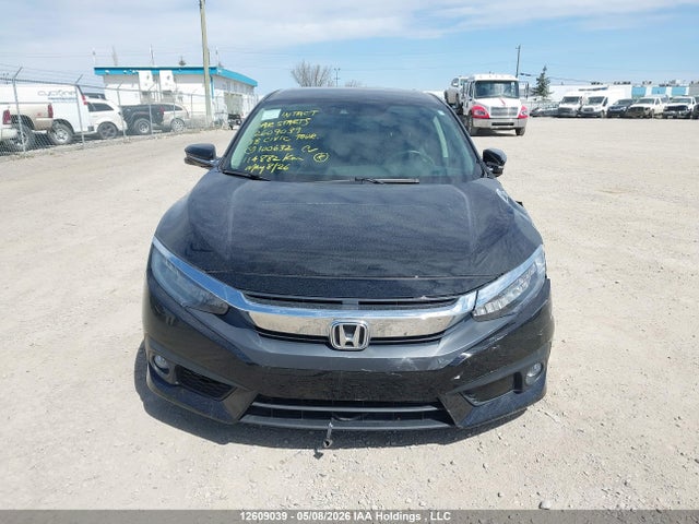 2HGFC1F94JH100632 Honda Civic Touring