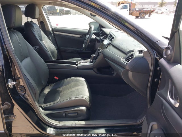 2HGFC1F94JH100632 Honda Civic Touring
