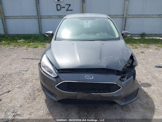 Ford FOCUS SE 2017 1FADP3K29HL335013 Image 12