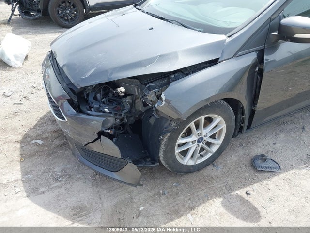 Ford FOCUS SE 2017 1FADP3K29HL335013 Image 6