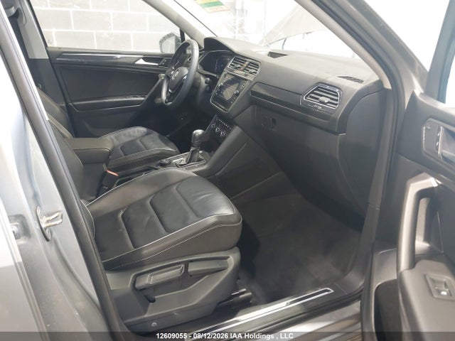 12609055 :رقم المزاد ، 3VV4B7AX8MM139202 vin ، 2021 Volkswagen Tiguan Highline مزاد بيع