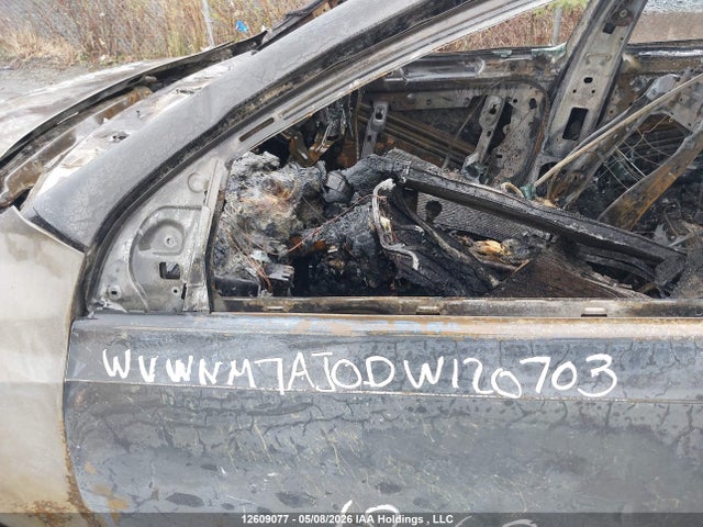 2013 Volkswagen Golf მანქანა იყიდება აუქციონზე, vin: WVWNM7AJ0DW120703, აუქციონის ნომერი: 12609077