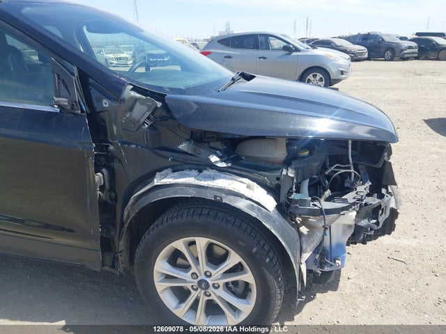 12609078 :رقم المزاد ، 1FMCU9GD0KUB17034 vin ، 2019 Ford Escape Se مزاد بيع