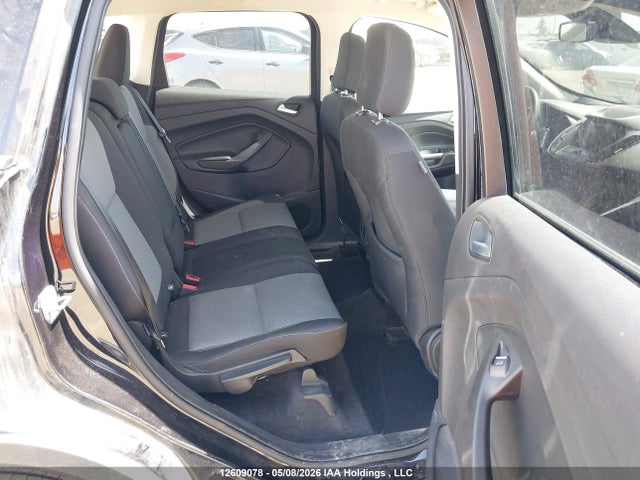 12609078 :رقم المزاد ، 1FMCU9GD0KUB17034 vin ، 2019 Ford Escape Se مزاد بيع