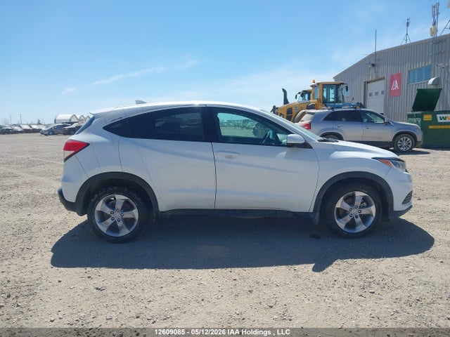 3CZRU6H33LM105995 Honda HR-V LX