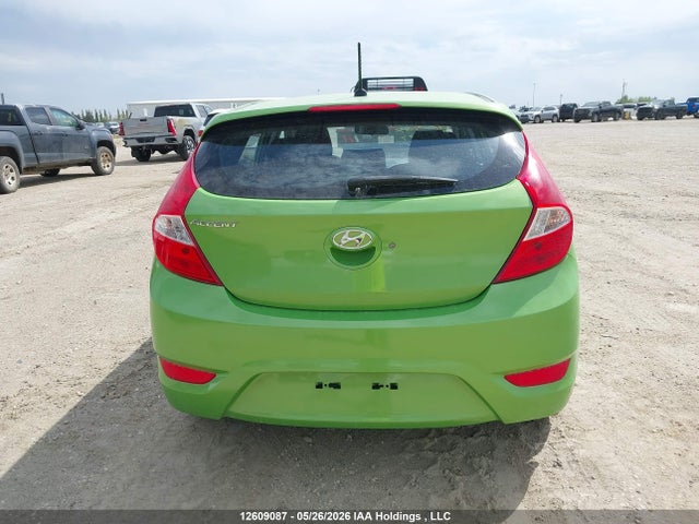 12609087 :رقم المزاد ، KMHCT5AE3EU152944 vin ، 2014 Hyundai Accent Gl مزاد بيع