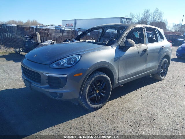 WP1AA2A29GKA14585 Porsche Cayenne