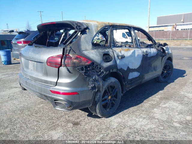 WP1AA2A29GKA14585 Porsche Cayenne