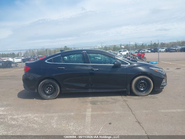 2017 Chevrolet Cruze Premier Auto მანქანა იყიდება აუქციონზე, vin: 1G1BF5SM1H7145080, აუქციონის ნომერი: 12609094