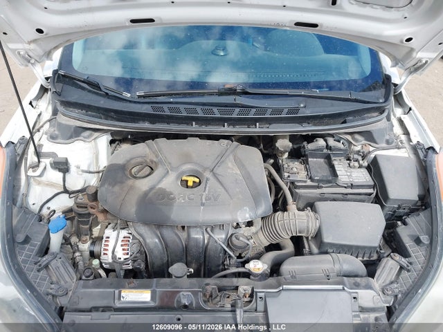 2013 Hyundai Elantra მანქანა იყიდება აუქციონზე, vin: 5NPDH4AE1DH272853, აუქციონის ნომერი: 12609096
