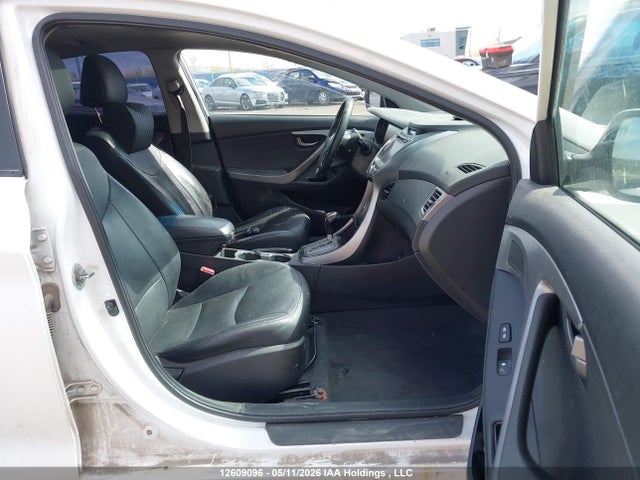2013 Hyundai Elantra მანქანა იყიდება აუქციონზე, vin: 5NPDH4AE1DH272853, აუქციონის ნომერი: 12609096