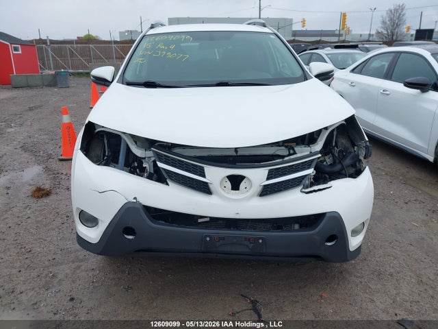 12609099 :رقم المزاد ، 2T3BFREV4FW399077 vin ، 2015 Toyota Rav4 Le مزاد بيع