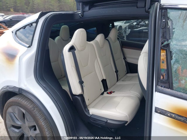 Tesla MODEL X 2026 7SAXCAE55TF478603 Image 8