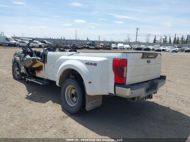 Ford F-350 Lariat 2022 1FT8X3DT7NEE47049 Image 3