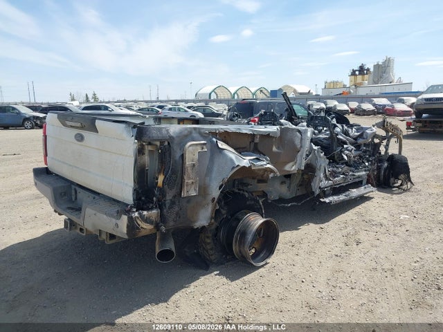 Ford F-350 Lariat 2022 1FT8X3DT7NEE47049 Image 4