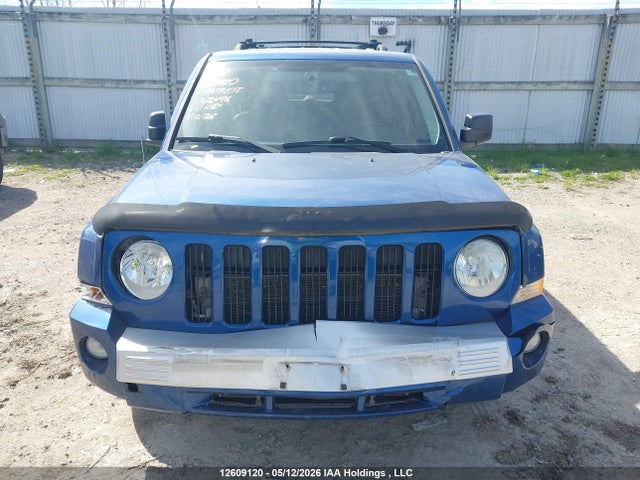 12609120 :رقم المزاد ، 1J4NF4GBXAD562446 vin ، 2010 Jeep Patriot Limited مزاد بيع