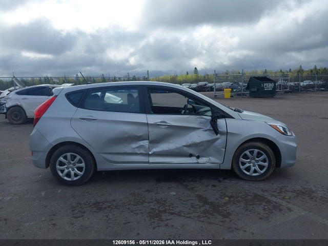2015 Hyundai Accent Gs მანქანა იყიდება აუქციონზე, vin: KMHCT5AE8FU230894, აუქციონის ნომერი: 12609156