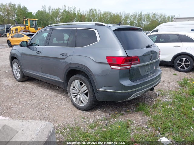2018 Volkswagen Atlas 3.6 Fsi Execline მანქანა იყიდება აუქციონზე, vin: 1V2NR2CA3JC594061, აუქციონის ნომერი: 12609159