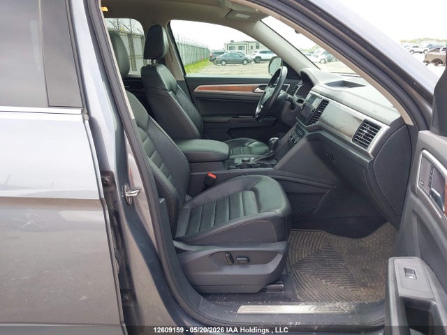 2018 Volkswagen Atlas 3.6 Fsi Execline მანქანა იყიდება აუქციონზე, vin: 1V2NR2CA3JC594061, აუქციონის ნომერი: 12609159