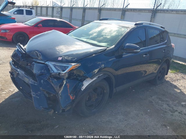 12609180 :رقم المزاد ، 2T3WFREV0JW426978 vin ، 2018 Toyota Rav4 Adventure/xle مزاد بيع