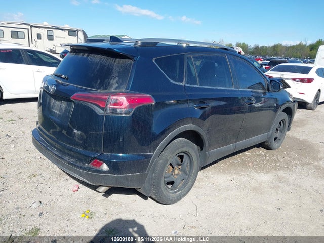 12609180 :رقم المزاد ، 2T3WFREV0JW426978 vin ، 2018 Toyota Rav4 Adventure/xle مزاد بيع