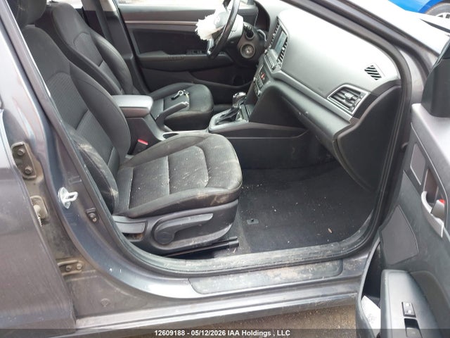 KMHD84LF2HU136681 Hyundai Elantra