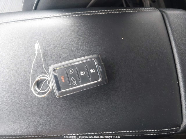 Продаж на аукціоні авто 2023 Jeep Grand Cherokee 4xe, vin: 1C4RJYB67PC600835, номер лоту: 12609194