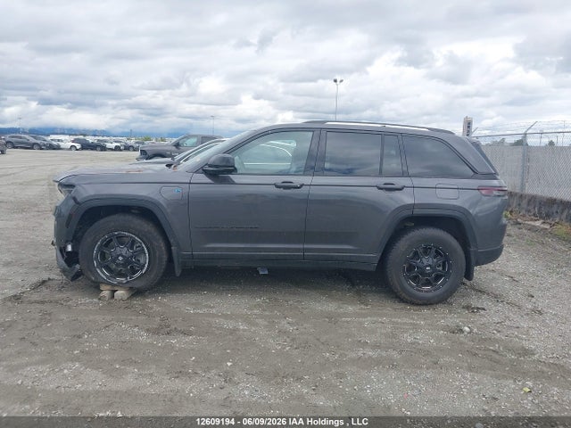 Продаж на аукціоні авто 2023 Jeep Grand Cherokee 4xe, vin: 1C4RJYB67PC600835, номер лоту: 12609194