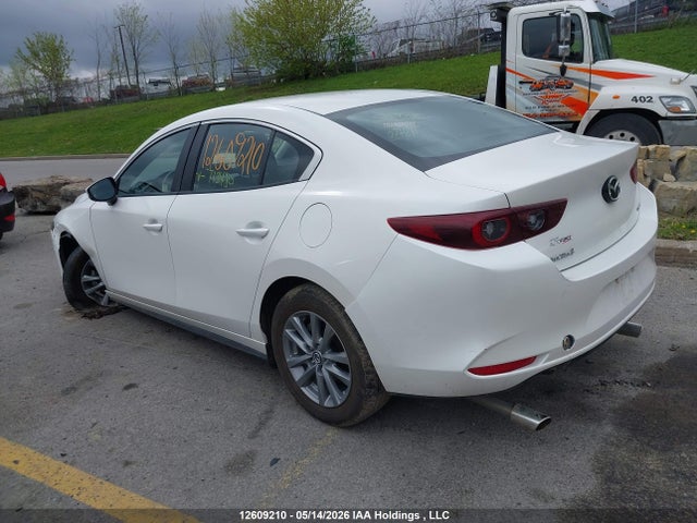 JM1BPABM9R1713450 Mazda Mazda3 Gx