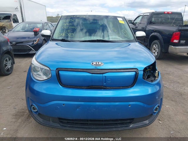 12609214 :رقم المزاد ، KNDJX3AE6G7012764 vin ، 2016 Kia Soul Ev Luxury مزاد بيع