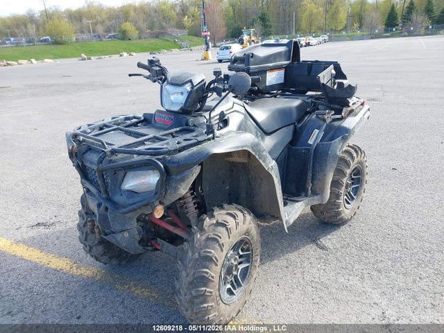 12609218 :رقم المزاد ، 1HFTE4695F4000319 vin ، 2015 Honda Trx500 Fa مزاد بيع