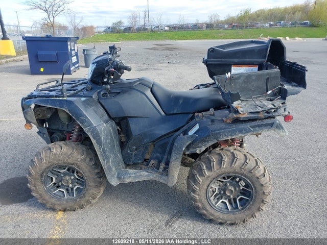 12609218 :رقم المزاد ، 1HFTE4695F4000319 vin ، 2015 Honda Trx500 Fa مزاد بيع