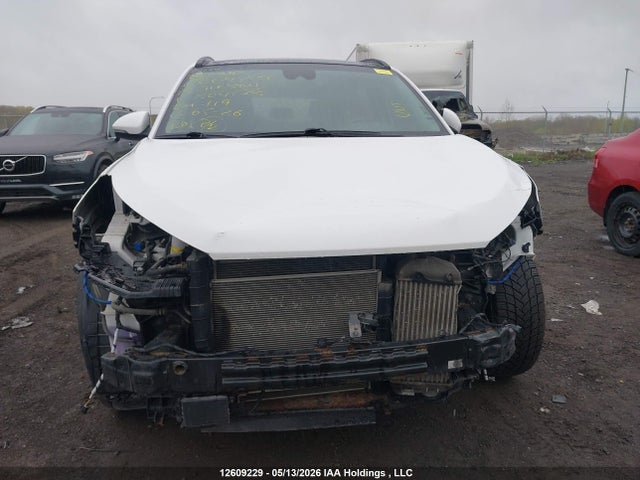 12609229 :رقم المزاد ، KM8J3CA20JU804138 vin ، 2018 Hyundai Tucson مزاد بيع