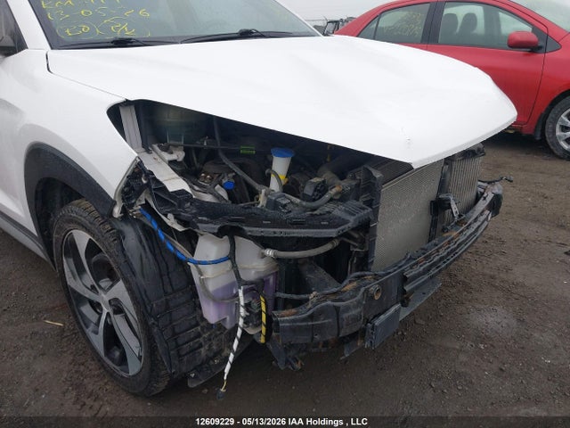 12609229 :رقم المزاد ، KM8J3CA20JU804138 vin ، 2018 Hyundai Tucson مزاد بيع