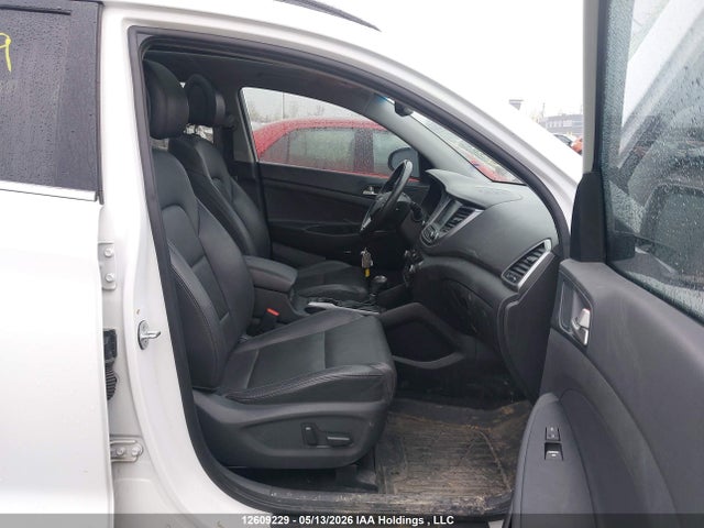 12609229 :رقم المزاد ، KM8J3CA20JU804138 vin ، 2018 Hyundai Tucson مزاد بيع