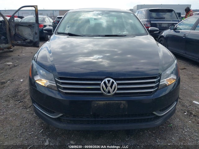 12609230 :رقم المزاد ، 1VWBP7A32DC121524 vin ، 2013 Volkswagen Passat 2.5l Se مزاد بيع