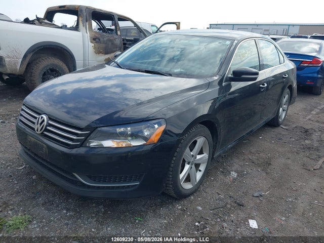 12609230 :رقم المزاد ، 1VWBP7A32DC121524 vin ، 2013 Volkswagen Passat 2.5l Se مزاد بيع