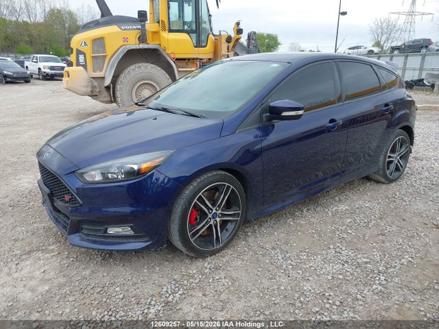 Ford Focus St St 2016 1FADP3L95GL380878 Image 2