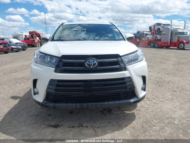 2017 Toyota Highlander Se/xle მანქანა იყიდება აუქციონზე, vin: 5TDJZRFH0HS515603, აუქციონის ნომერი: 12609260