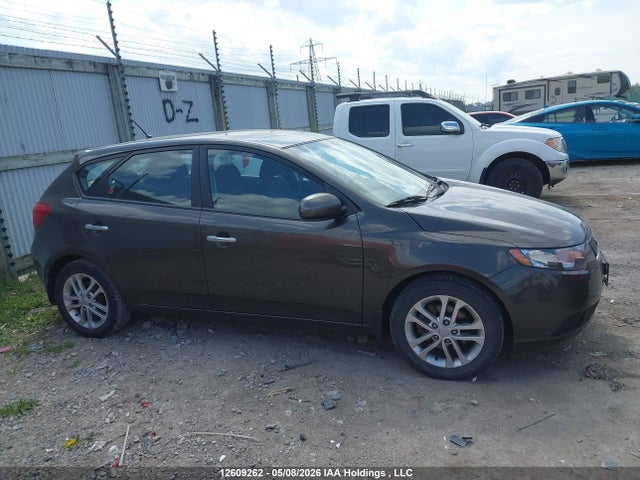 12609262 :رقم المزاد ، KNAFU5A22B5396608 vin ، 2011 Kia Forte Ex مزاد بيع